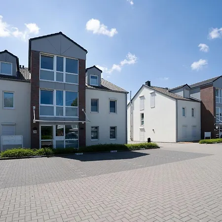 Apartment Ostseequartier Ruhe-deck